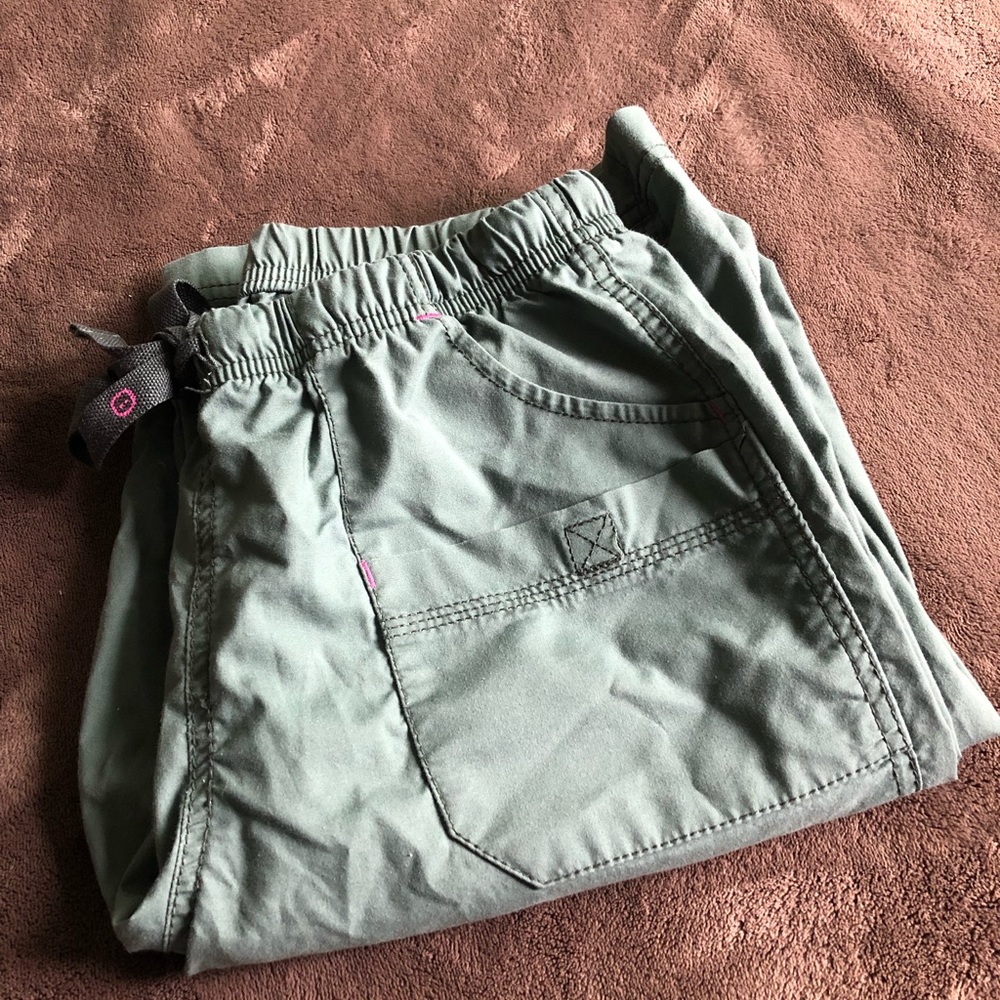 Scrub pants